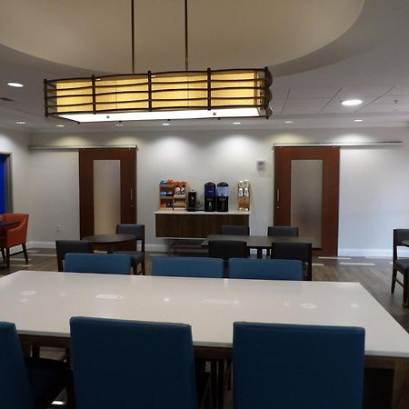 Holiday Inn Express & Suites - Huntsville Airport By Ihg Мадисон Экстерьер фото